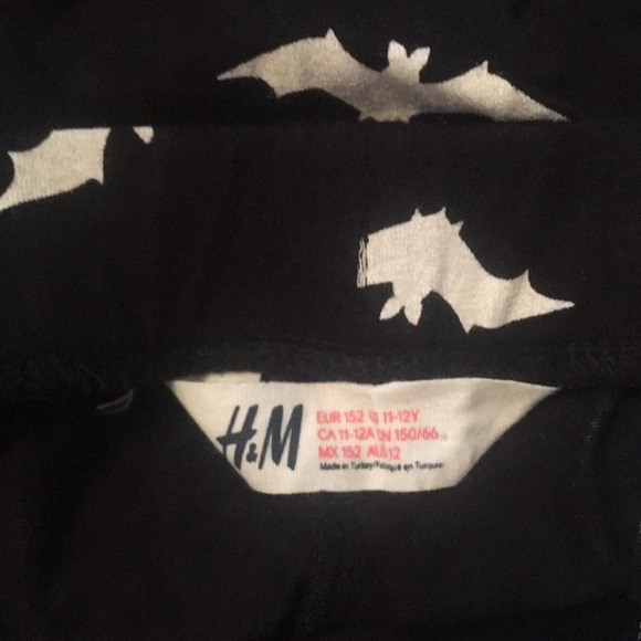 H&M bat leggings, great for Halloween! - Picture 3 of 4